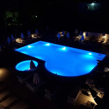 Imperial Hotel 2*